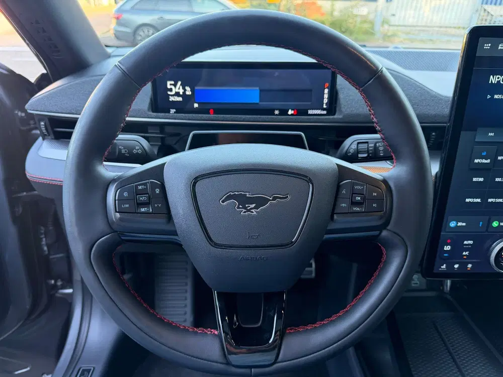 Ford Mustang Mach-E Extended First Edition AWD 98 kWh SOH 94 uit 2021, foto 20