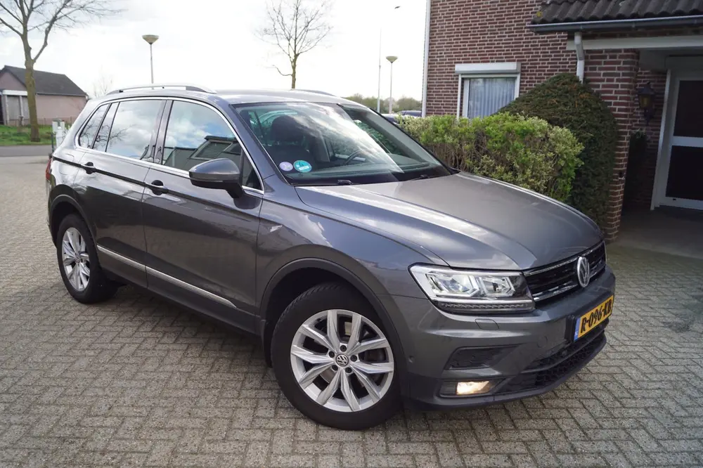 Volkswagen Tiguan 2.0 TSI 4Motion Comfort Line Business Auto uit 2019, foto 8