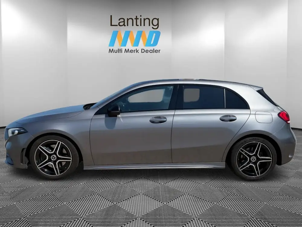 Mercedes-Benz A-Klasse Mercedes A-klasse 220 Launch Edit. Prem. AMG Sfeerverlicht. uit 2019, foto 3