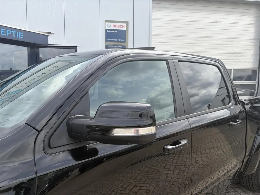Dodge Ram 1500 5.7 V8 4x4 Crew Cab Limited uit 2021, foto 14