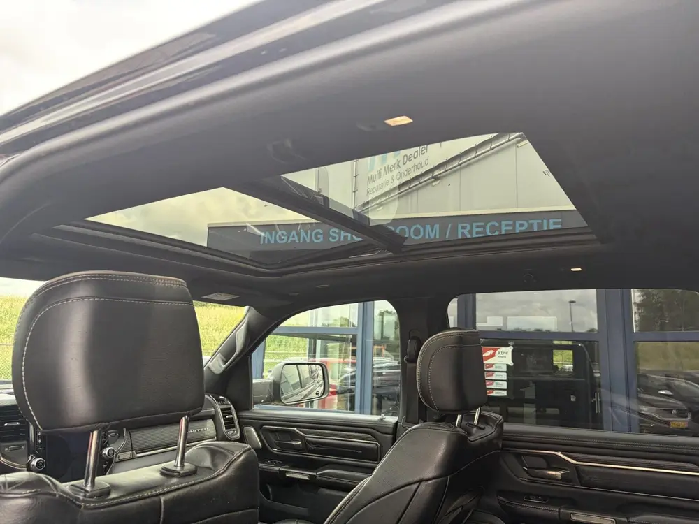 Dodge Ram 1500 5.7 V8 4x4 Crew Cab Limited uit 2021, foto 20