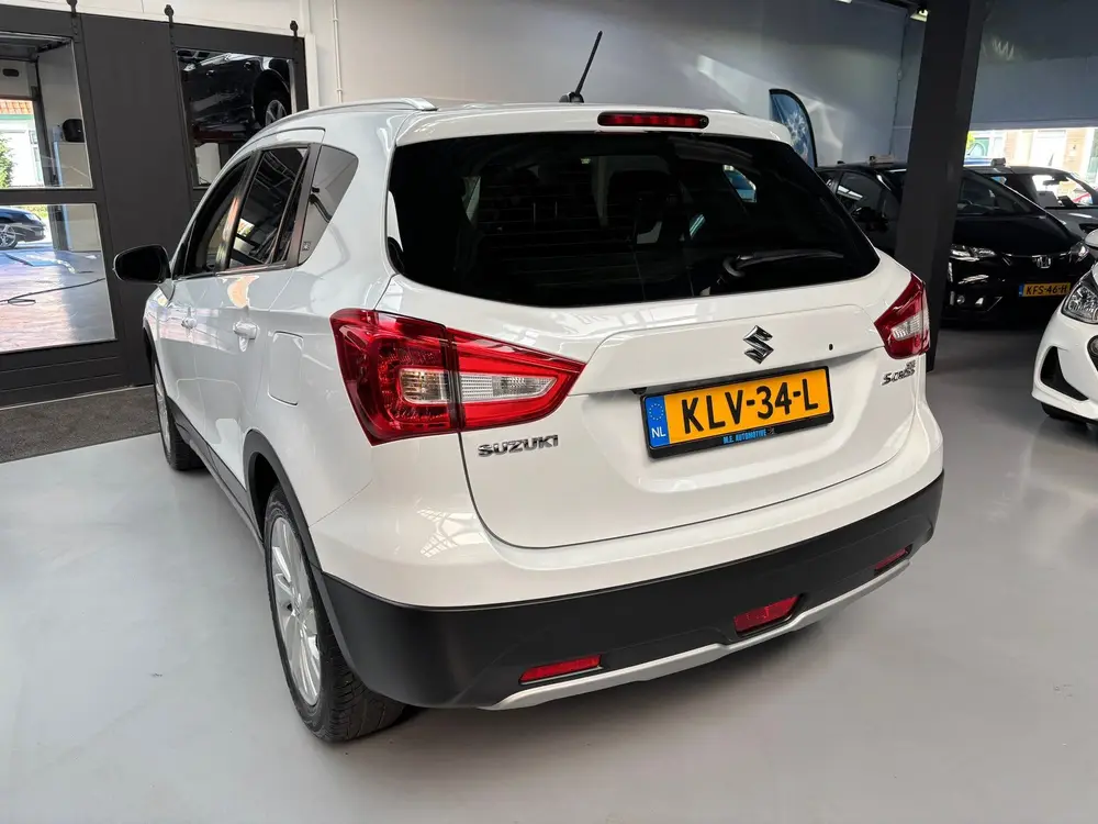 Suzuki S-Cross 1.0 Boosterjet Select / Carplay / Stoelverwar uit 2019, foto 4