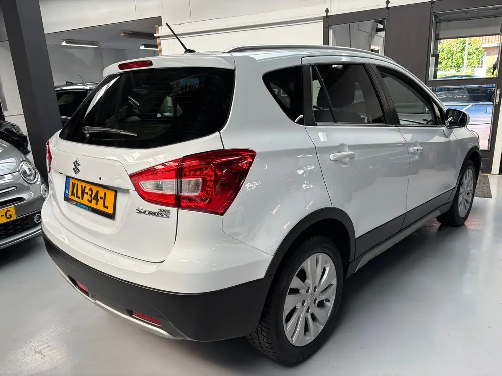 Suzuki S-Cross 1.0 Boosterjet Select / Carplay / Stoelverwar uit 2019, foto 5