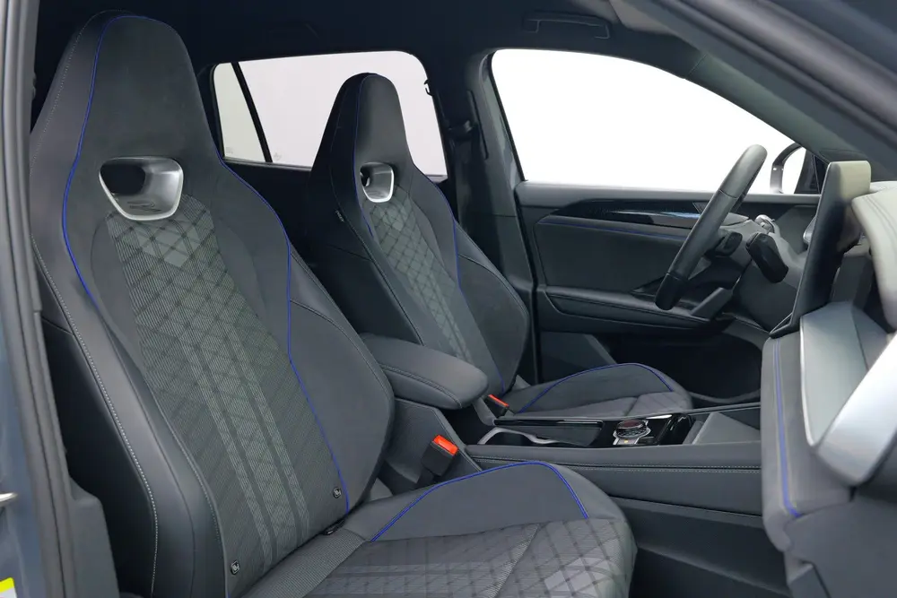 Volkswagen Tayron 1.5 eHybrid R-Line Edition | Matrix LED | uit 2025, foto 3