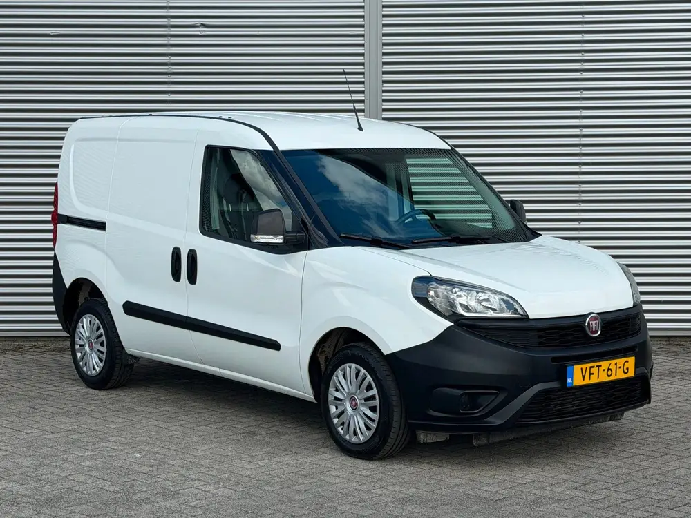 Fiat Doblo Doblò Cargo 1.6 MJ L1H1 Airco uit 2020, foto 3
