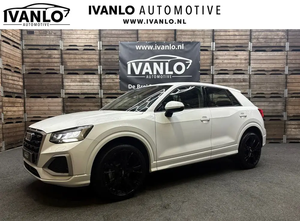 Audi Q2 30 TFSI Advanced edition Full LED MMI Navi Camera VC uit 2023