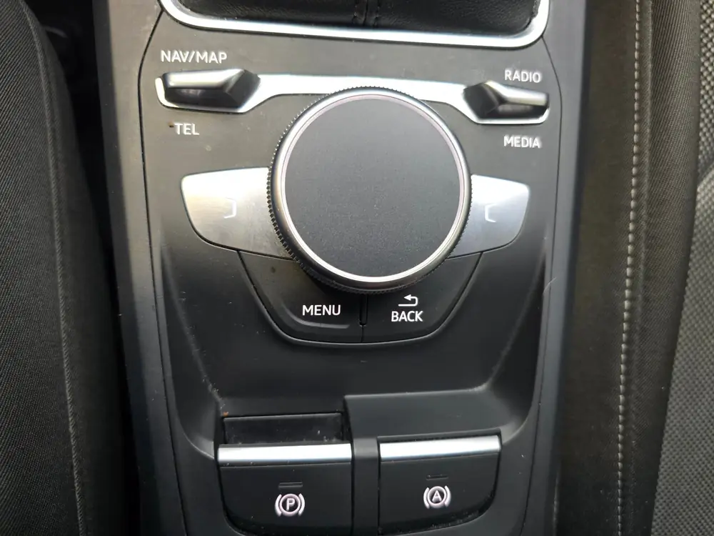 Audi Q2 30 TFSI Advanced edition Full LED MMI Navi Camera VC uit 2023, foto 15
