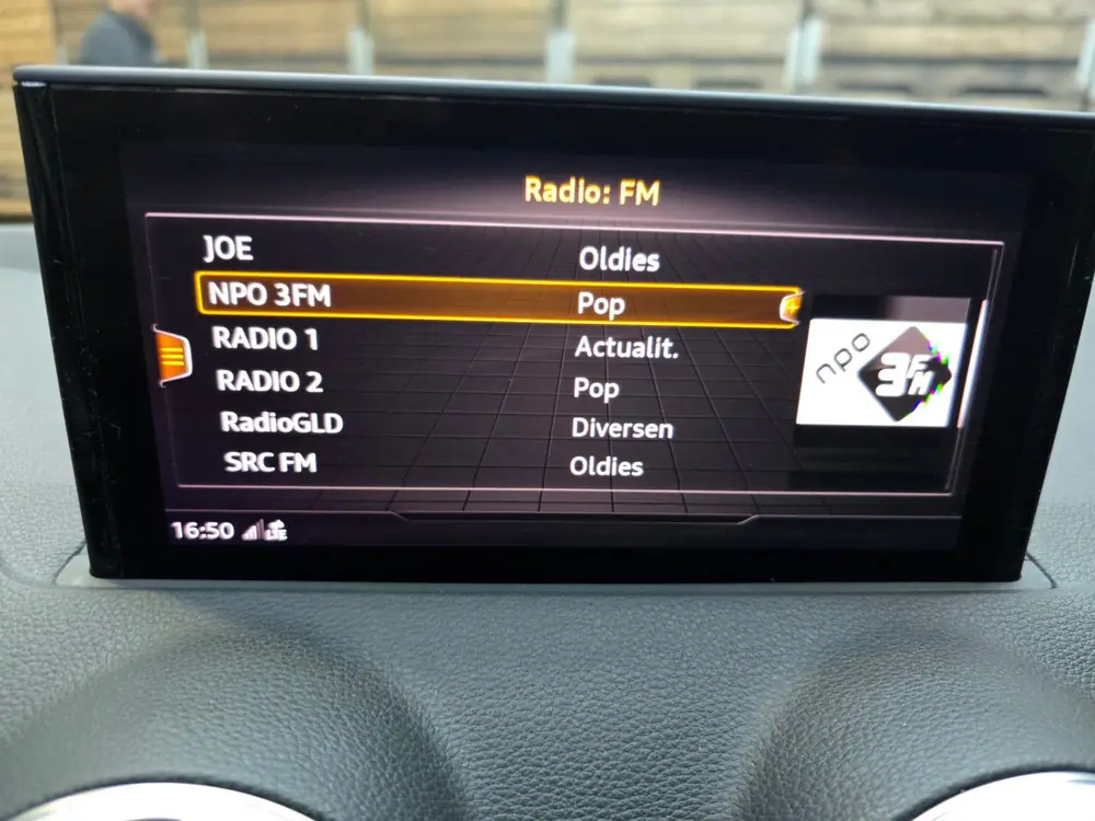 Audi Q2 30 TFSI Advanced edition Full LED MMI Navi Camera VC uit 2023, foto 16