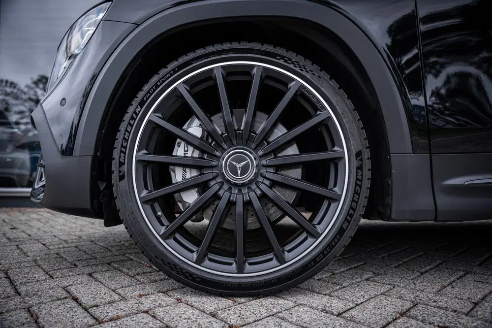 Mercedes-Benz GLB AMG 35 4MATIC uit 2023, foto 8