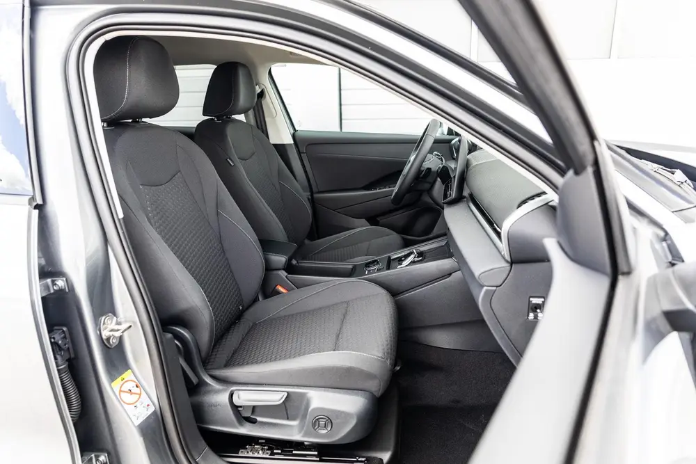 Volkswagen T-Roc 1.5 eTsi 115pk Life First Edition | Tech Pa uit 2026, foto 20