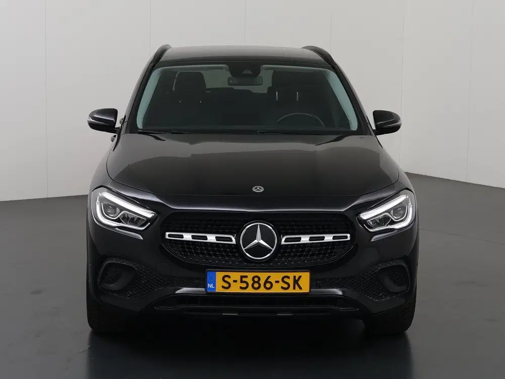 Mercedes-Benz GLA 250 e Business Line uit 2022, foto 3