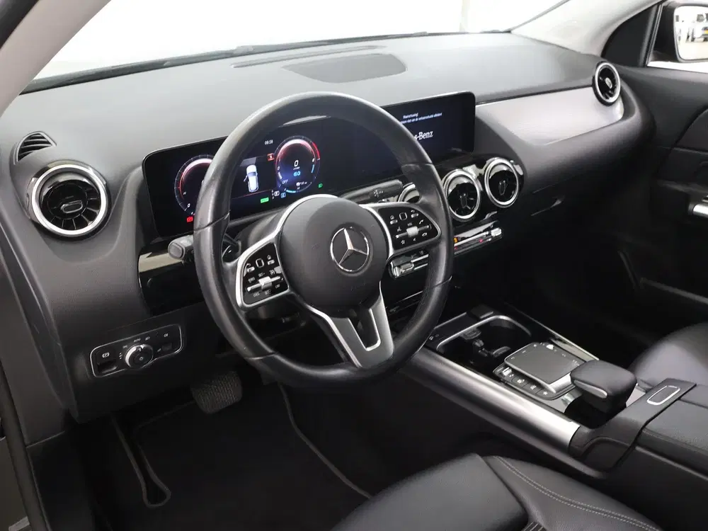 Mercedes-Benz GLA 250 e Business Line uit 2022, foto 7
