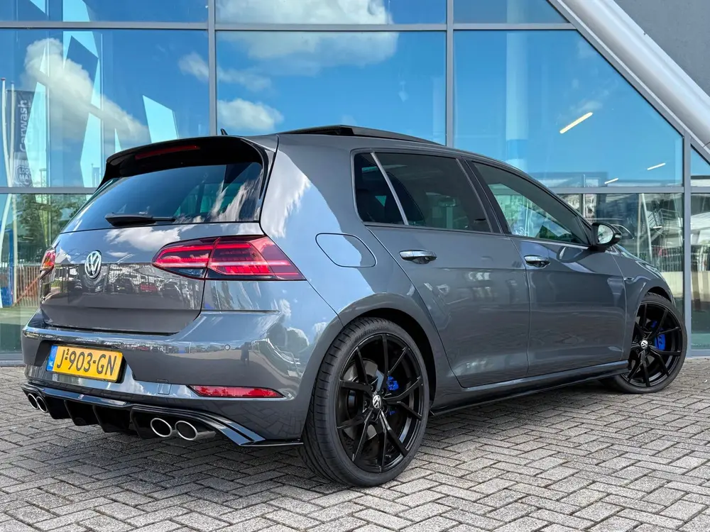 Volkswagen Golf 2.0 TSI 4Motion R / Pano / Maxton / Virtual! uit 2019, foto 3