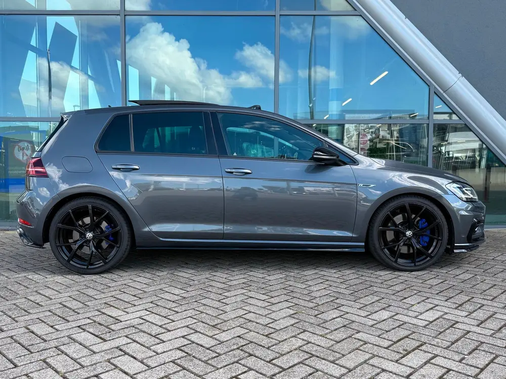 Volkswagen Golf 2.0 TSI 4Motion R / Pano / Maxton / Virtual! uit 2019, foto 6