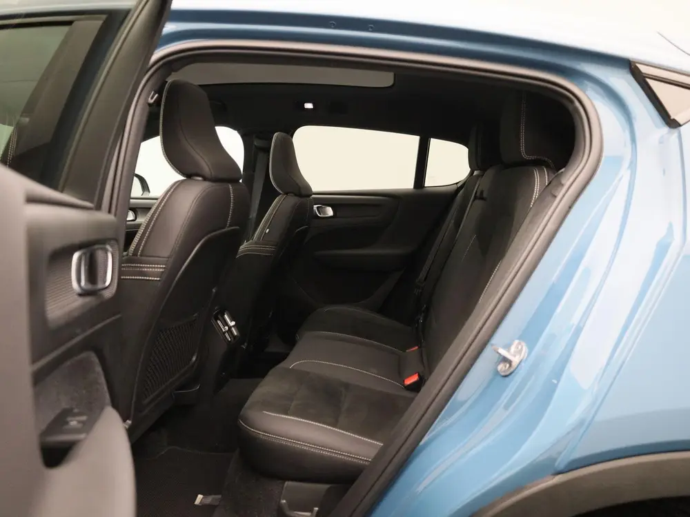 Volvo C40 Recharge Plus 69 kWh uit 2023, foto 10
