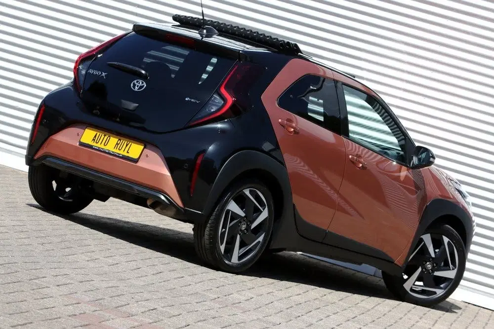 Toyota Aygo X Hybrid 115 Lounge Vouwdak uit 2025, foto 12