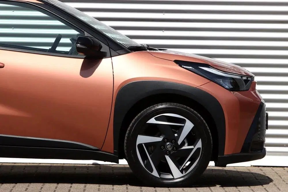 Toyota Aygo X Hybrid 115 Lounge Vouwdak uit 2025, foto 8