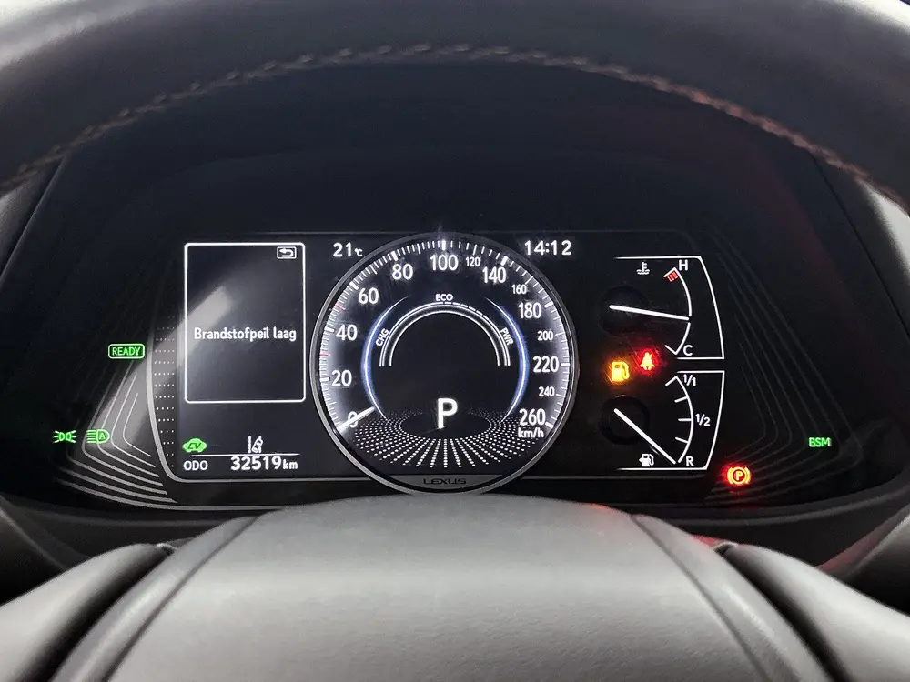 Lexus UX 250h Executive Line + President Pack | Mark Levinso uit 2020, foto 6