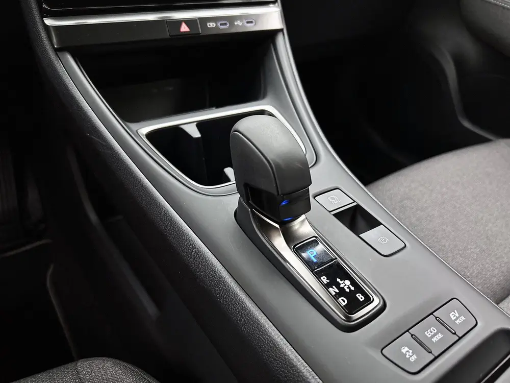 Lexus LBX 2WD Safety+Comfort Pack uit 2025, foto 13