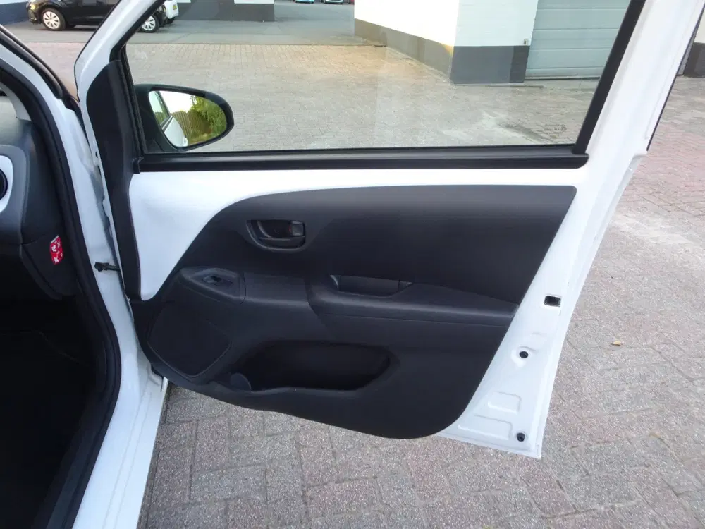 Citroën C1 1.0 VTi Millenium Airco uit 2021, foto 17