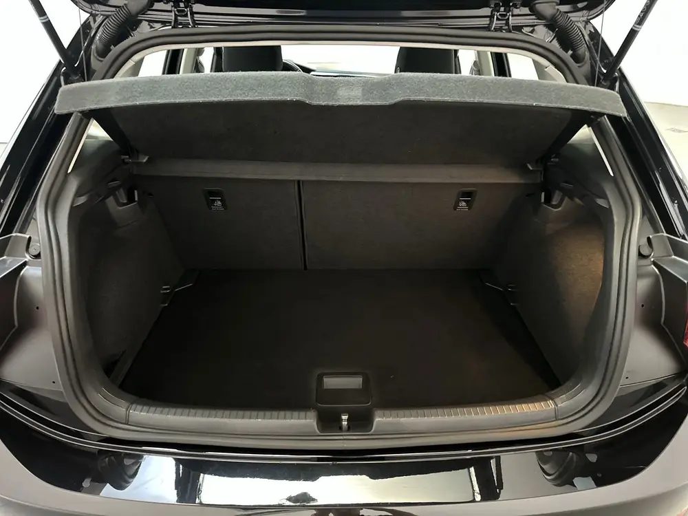Volkswagen Polo 1.0 TSI Polo Virtual Cockpit App-Connect DAB uit 2021, foto 11