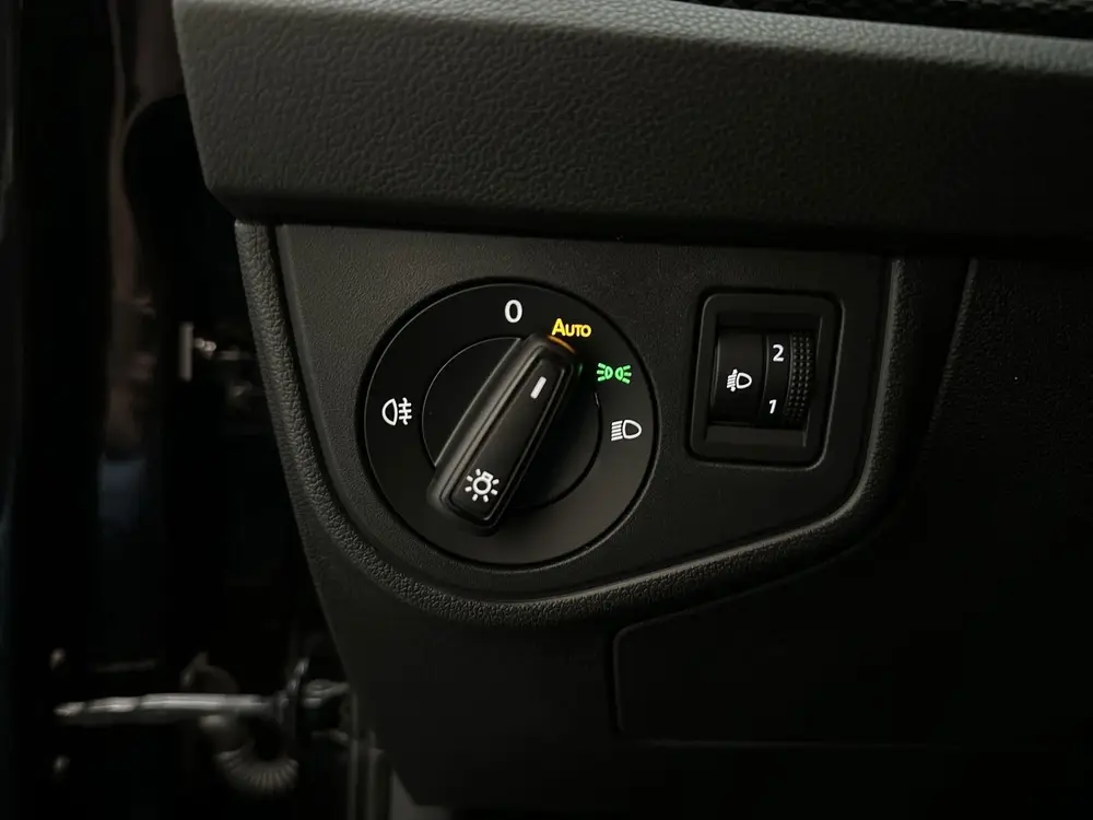 Volkswagen Polo 1.0 TSI Polo Virtual Cockpit App-Connect DAB uit 2021, foto 19