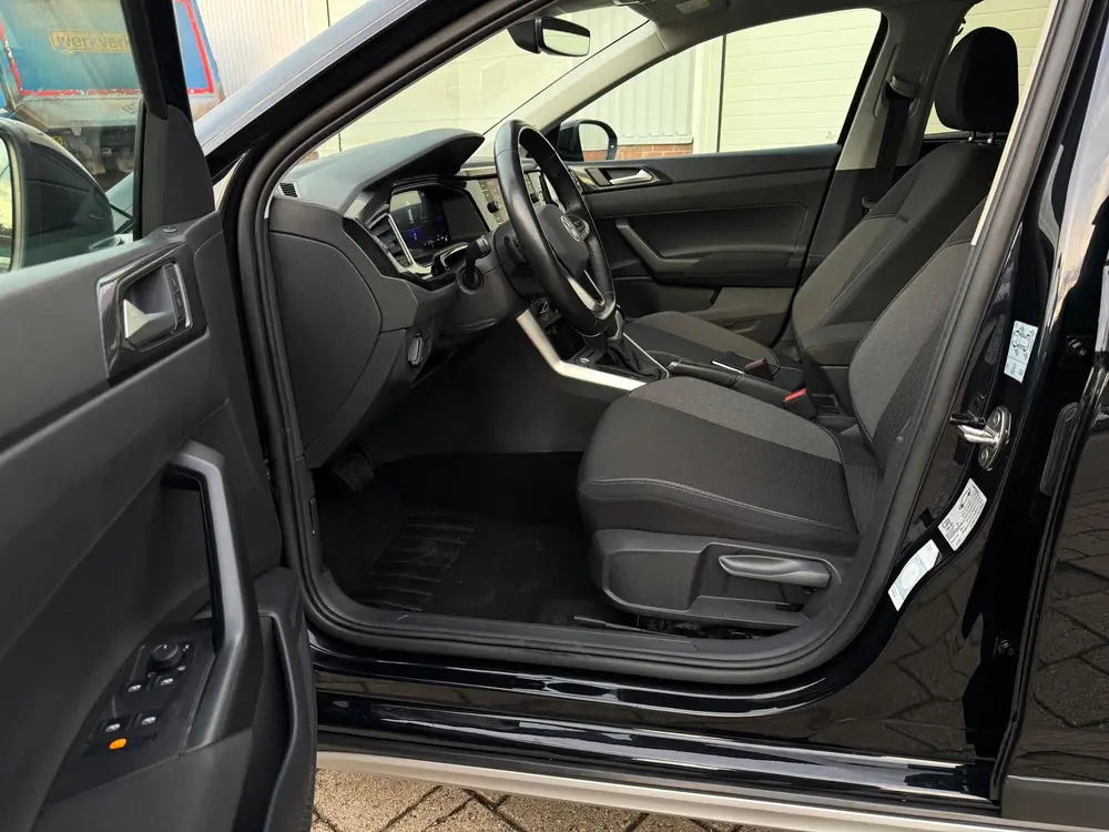 Volkswagen Taigo 1.0 TSI 2024 DSG AUT LED CARPLAY KEYLESS 1 uit 2024, foto 11