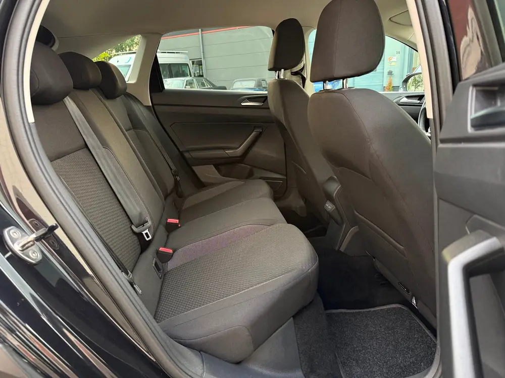 Volkswagen Taigo 1.0 TSI 2024 DSG AUT LED CARPLAY KEYLESS 1 uit 2024, foto 13
