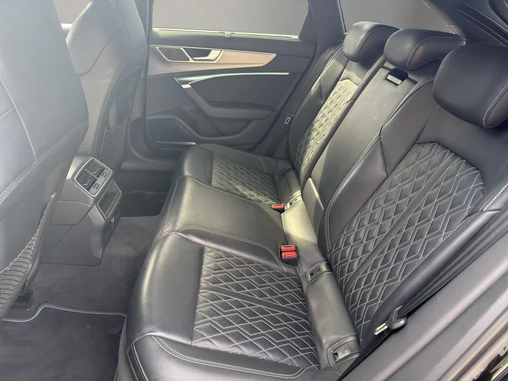Audi A6 55 TFSI quattro S edition 250Kw uit 2019, foto 14