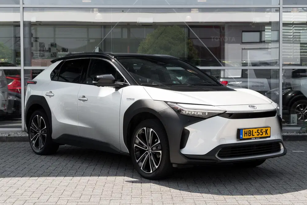 Toyota bZ4X Premium 71 kWh uit 2025, foto 8