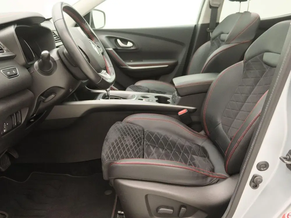 Renault Kadjar TCe 160 Black Edition uit 2019, foto 12