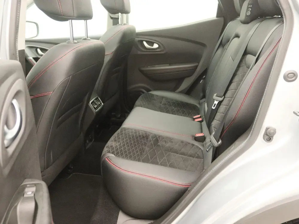 Renault Kadjar TCe 160 Black Edition uit 2019, foto 14