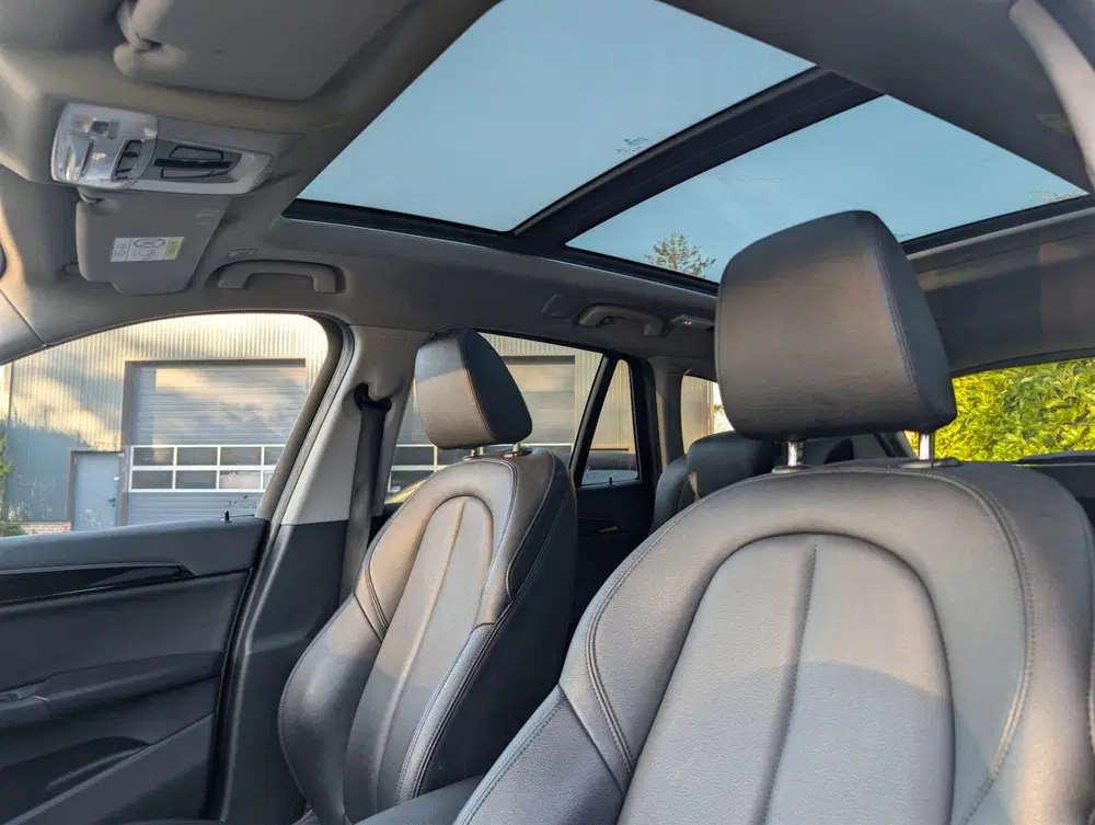 BMW X1 SDrive18i High Executive headup pano leer uit 2019, foto 20