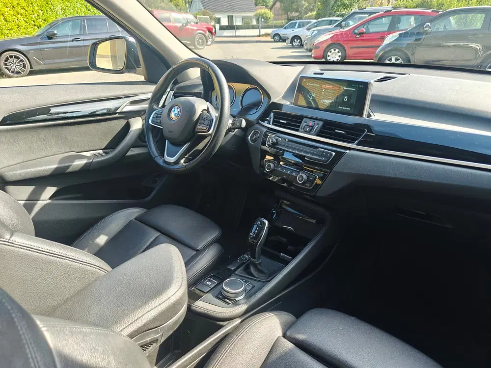 BMW X1 SDrive18i High Executive headup pano leer uit 2019, foto 9