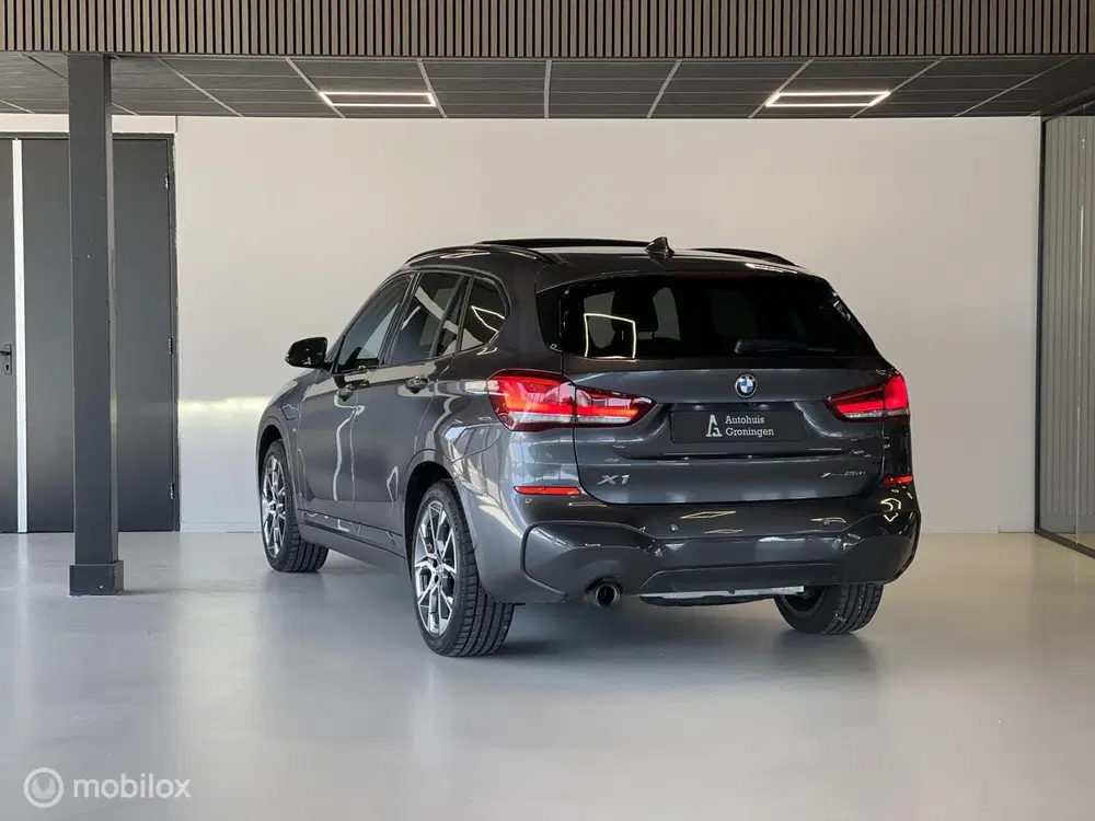 BMW X1 xDrive25e M Sport uit 2021, foto 5