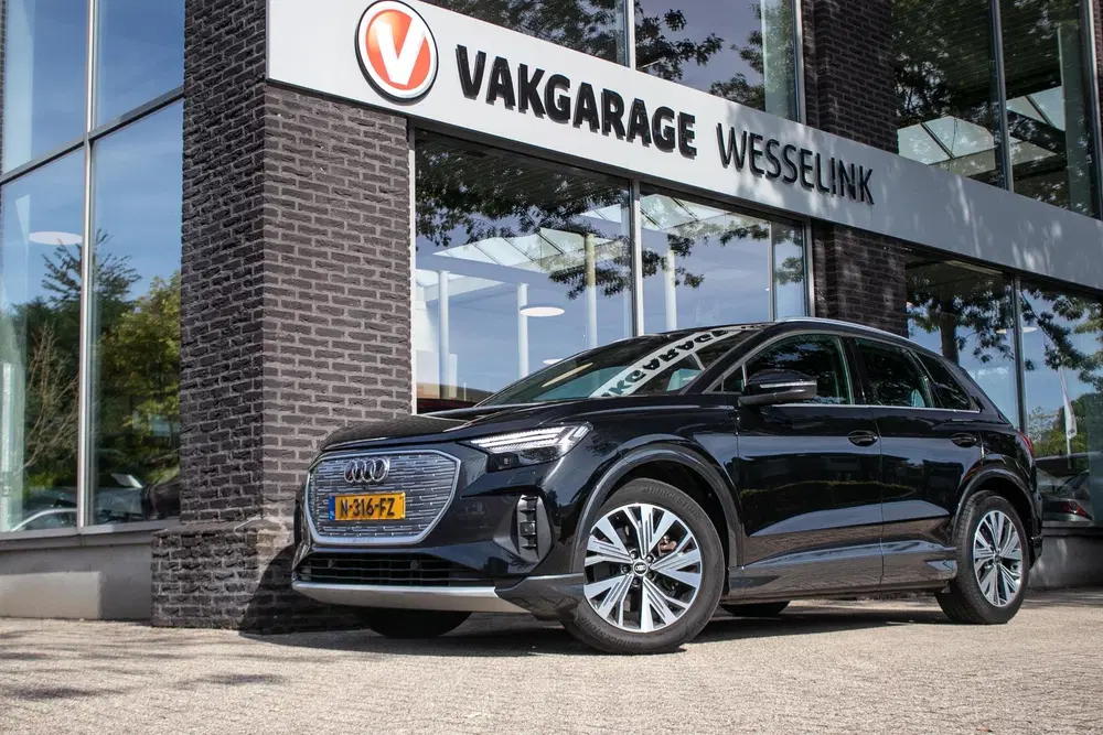 Audi Q4 e-tron 40 Launch edition Advanced 77 kWh uit 2021, foto 12