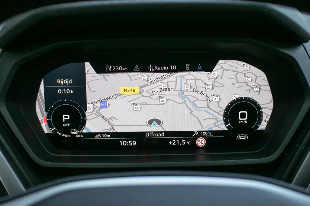 Audi Q4 e-tron 40 Launch edition Advanced 77 kWh uit 2021, foto 16
