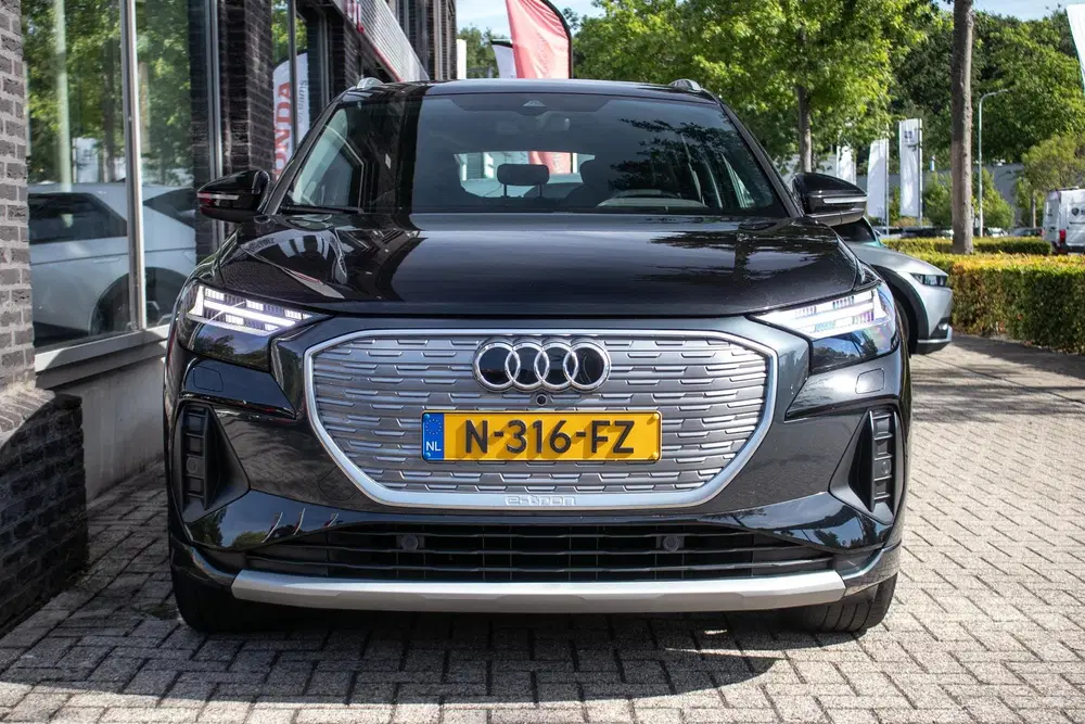 Audi Q4 e-tron 40 Launch edition Advanced 77 kWh uit 2021, foto 9