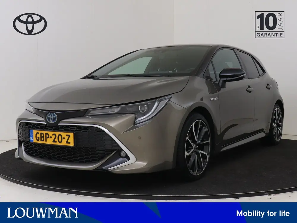 Toyota Corolla 2.0 Hybrid Premium uit 2021