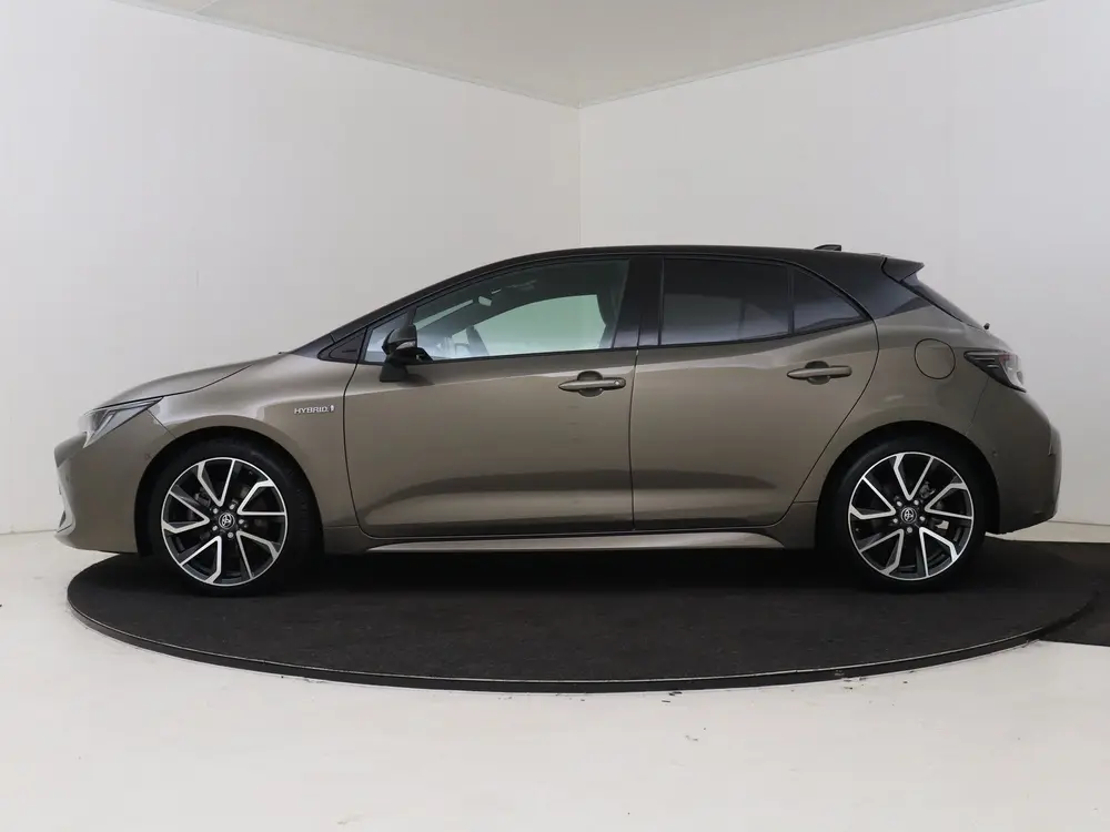 Toyota Corolla 2.0 Hybrid Premium uit 2021, foto 3