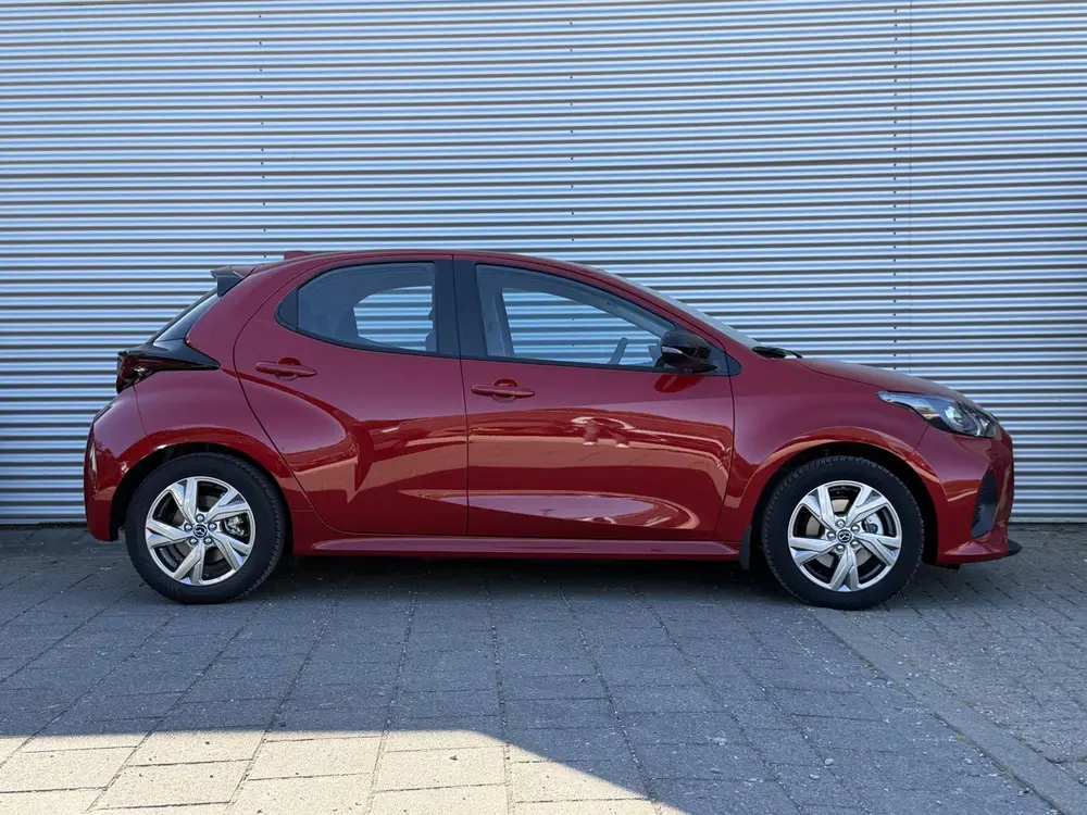 Mazda 2 1.5 Exclusive-line uit 2025, foto 4