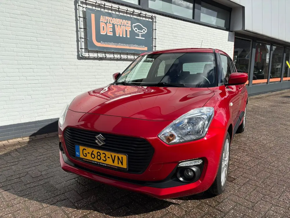 Suzuki Swift 1.2 Select uit 2019, foto 3