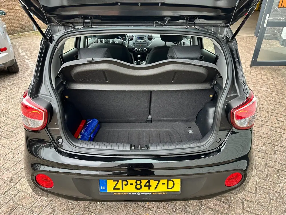 Hyundai I10 1.0i Comfort uit 2019, foto 9