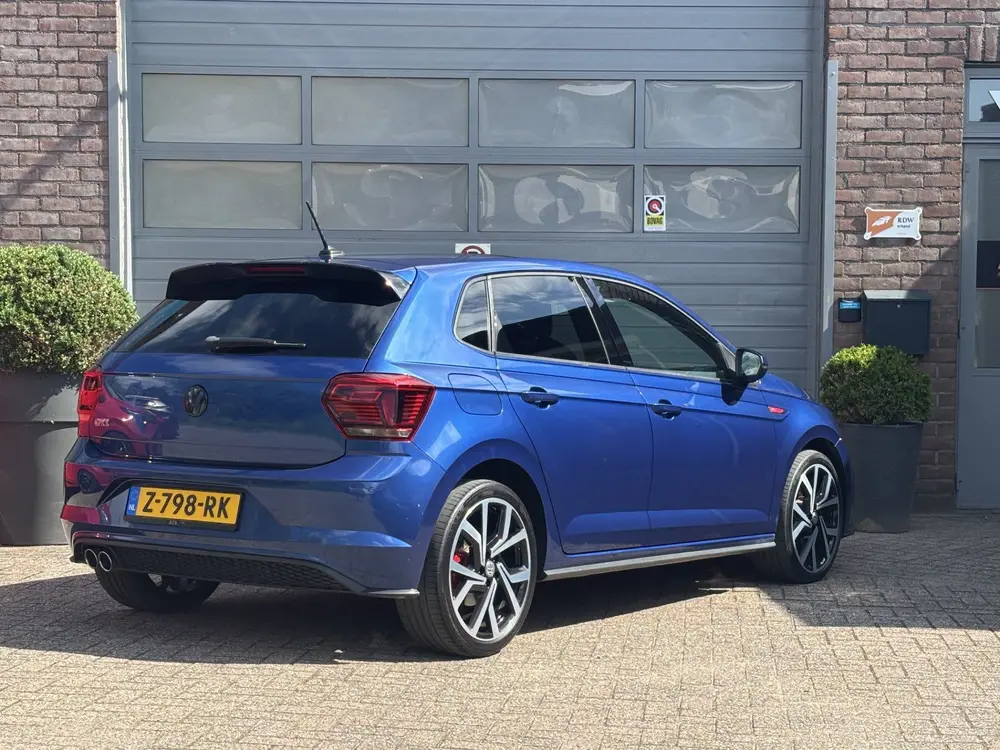 Volkswagen Polo 2.0 TSI GTI Navigatie/Schuifdak. (bj 2020) uit 2020, foto 3