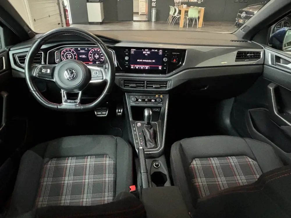 Volkswagen Polo 2.0 TSI GTI Navigatie/Schuifdak. (bj 2020) uit 2020, foto 4