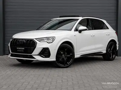 Audi Q3 35 TFSI S-Line Pano Sfeer Camera E-Stoel B uit 2022