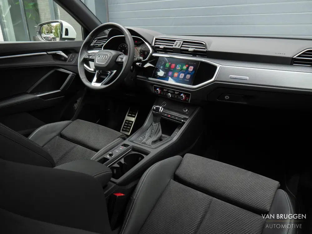Audi Q3 35 TFSI S-Line Pano Sfeer Camera E-Stoel B uit 2022, foto 5