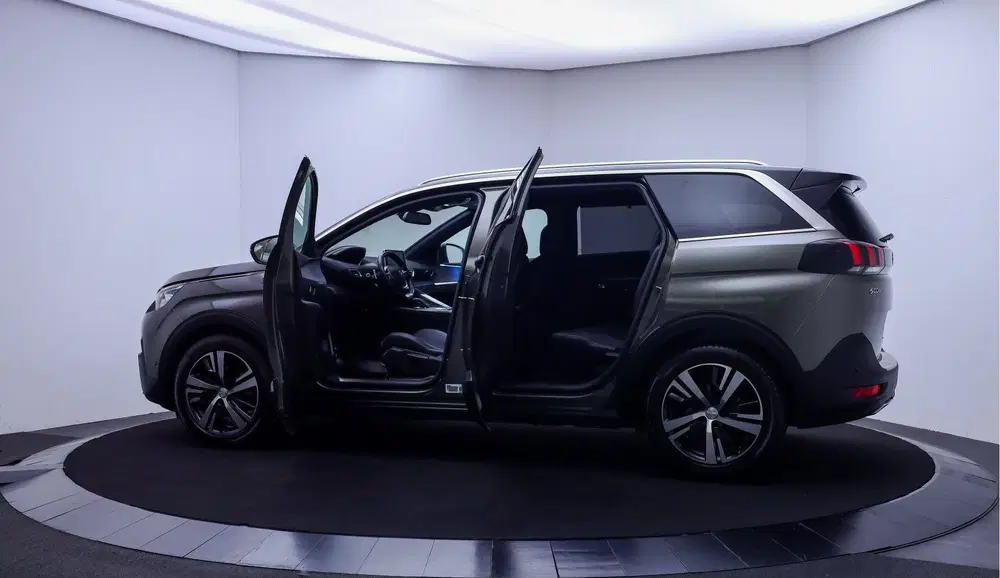 Peugeot 5008 1.6T 180pk Aut. 7p GT-Line FULL LED uit 2020, foto 9