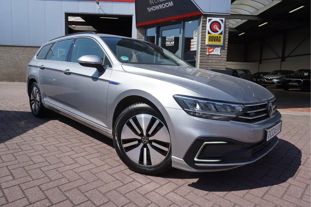 Volkswagen Passat Variant 1.4 TSI PHEV GTE Automaat uit 2022, foto 6