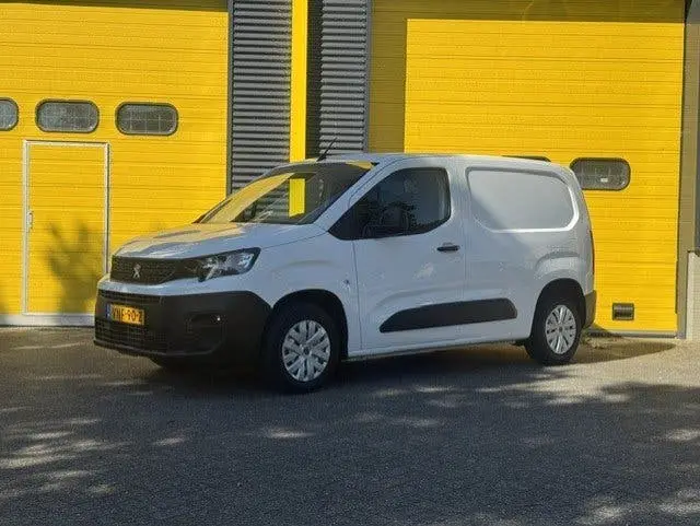 Peugeot Partner 1.2 Airco Cruise NAP Prijs EX BTW uit 2021